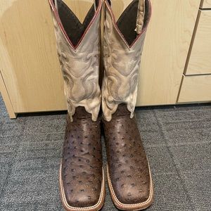 Cavenders Boots